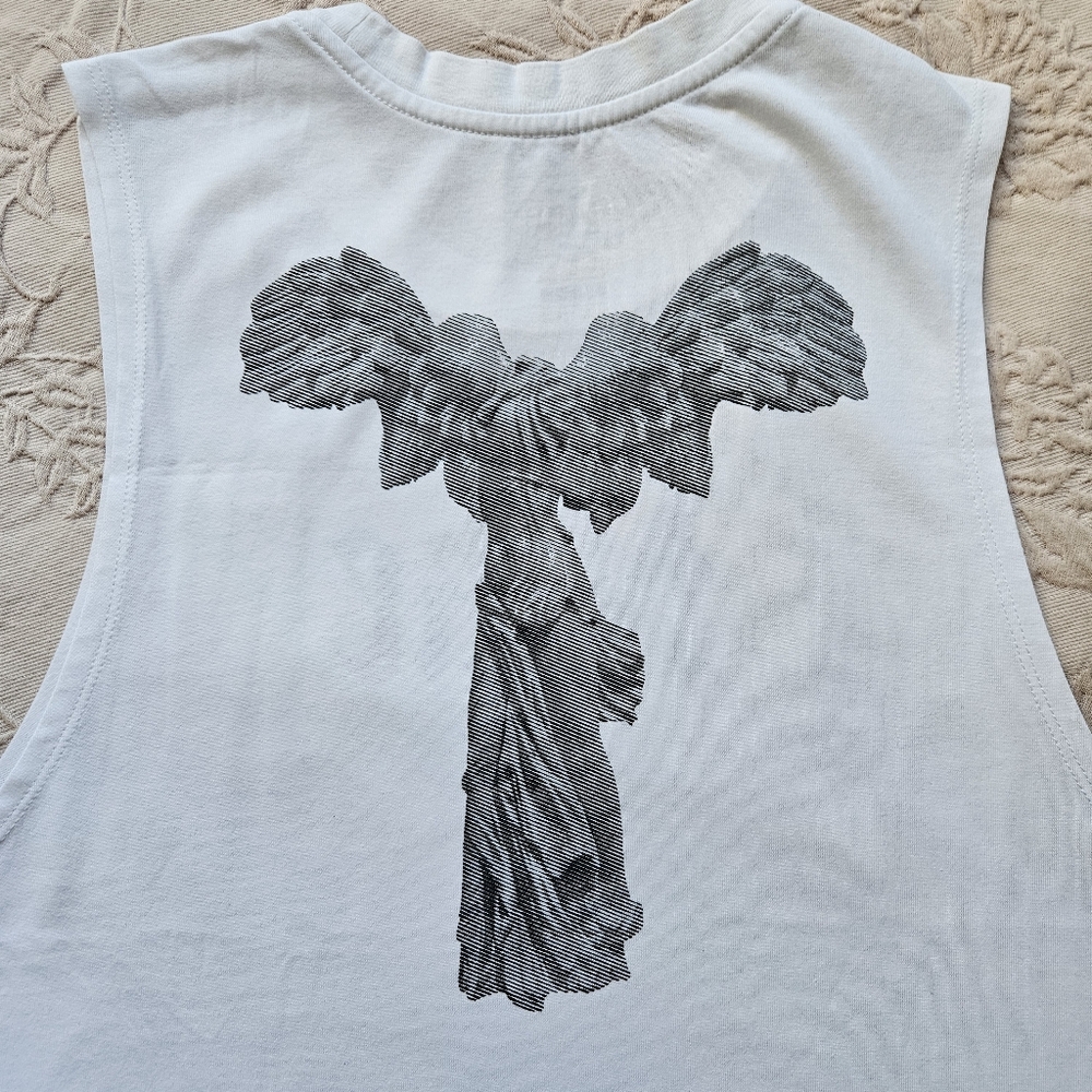 Angel Nike tank